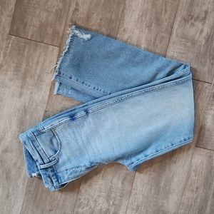 Good American Good Curve Jeans
